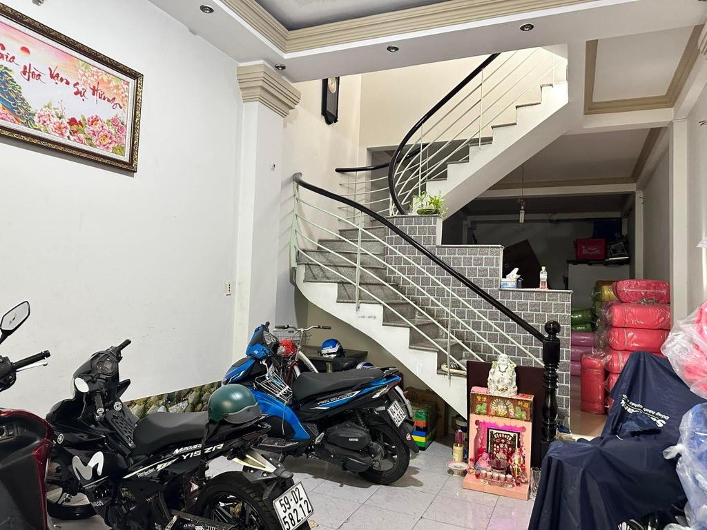 ALONHADAT .NET.VN - MIDTOWN Bán Căn Hộ & Thuê Nhận Gửi Nhà Đất,