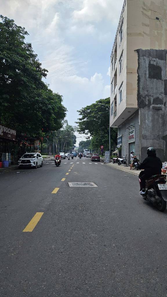 ALONHADAT .NET.VN - MIDTOWN Bán Căn Hộ & Thuê Nhận Gửi Nhà Đất,